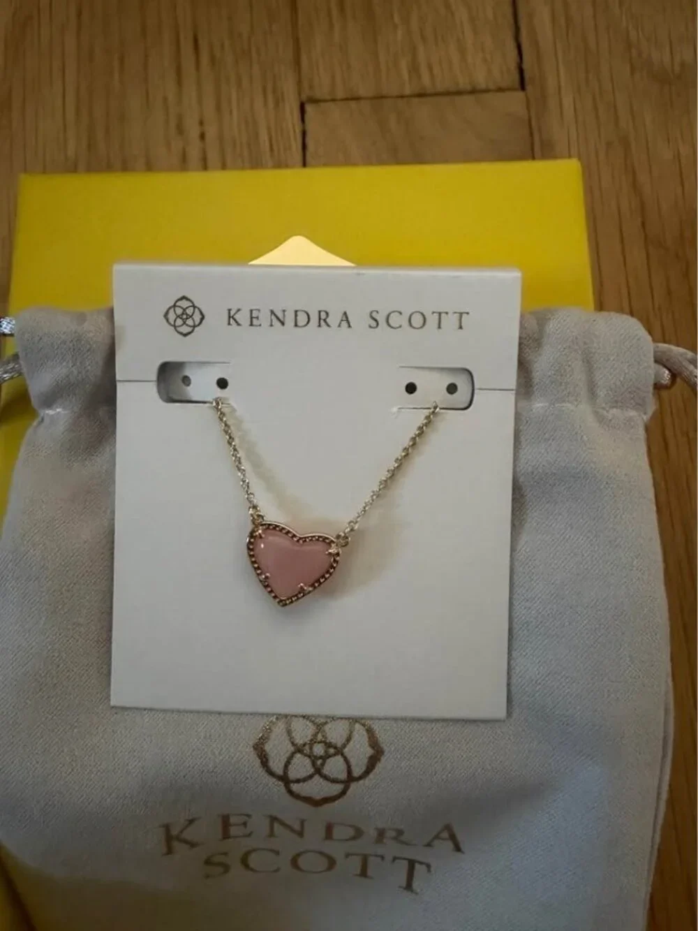 Kendra Scott Ari Heart Short Pendant Necklace Rose Gold